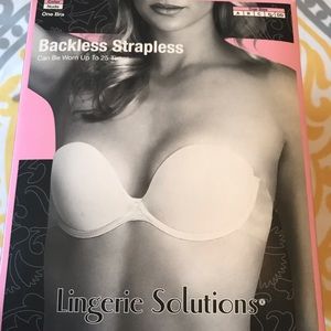 New 💕 Backless Strapless Nude size D Bra